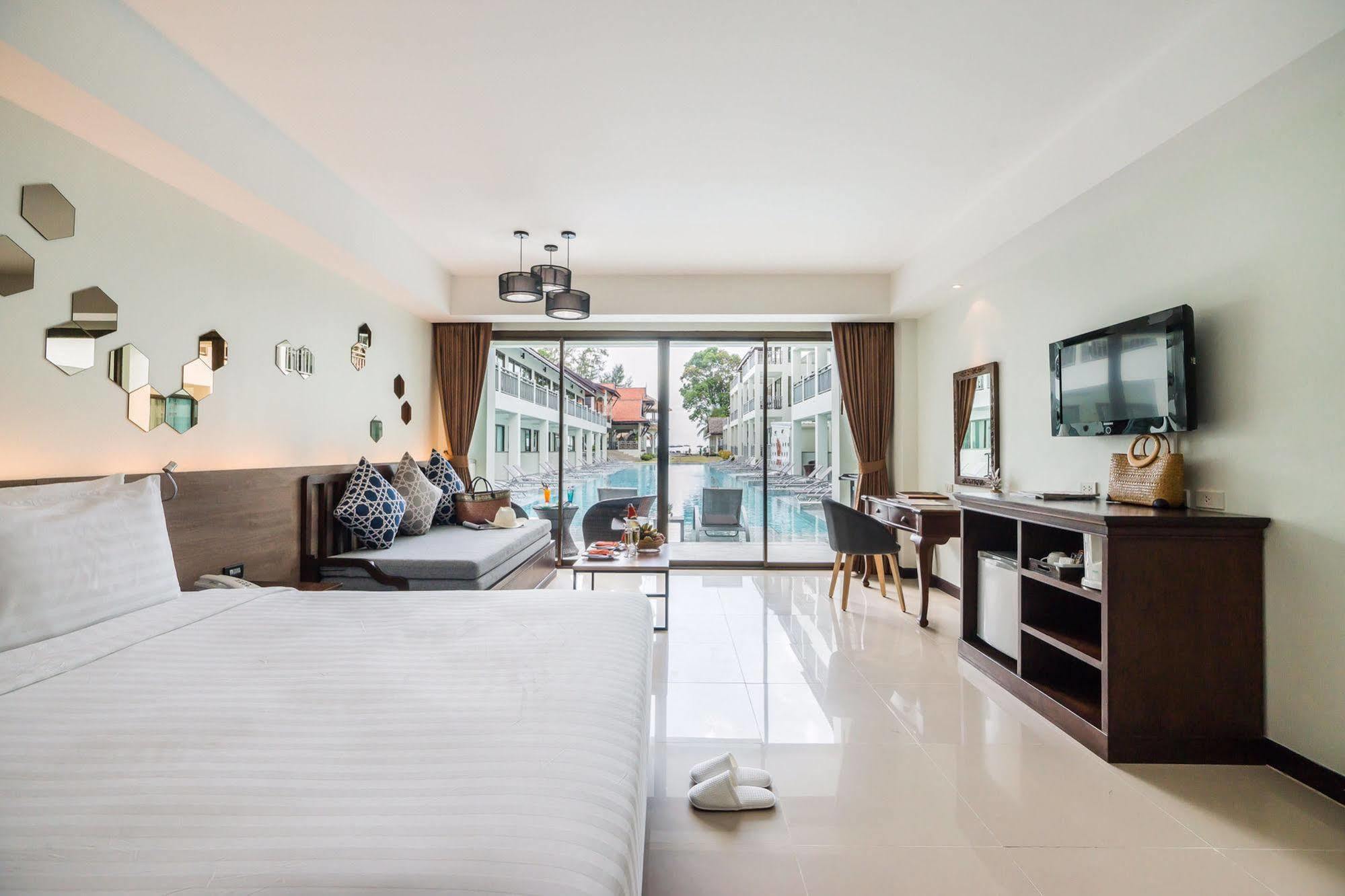 Hive Khaolak Beach Resort (Adults Only) Khao Lak Dış mekan fotoğraf